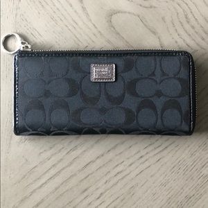 Coach Wallet !